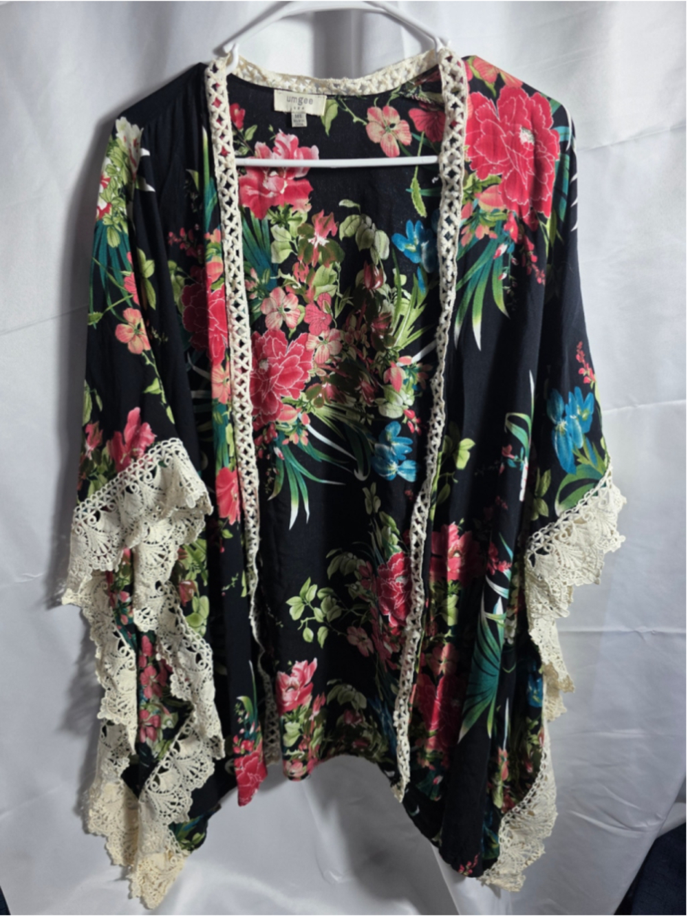 Women's Umgee Floral Swim Coverup Kimono Black pink Size M/L tropical Hawaiian